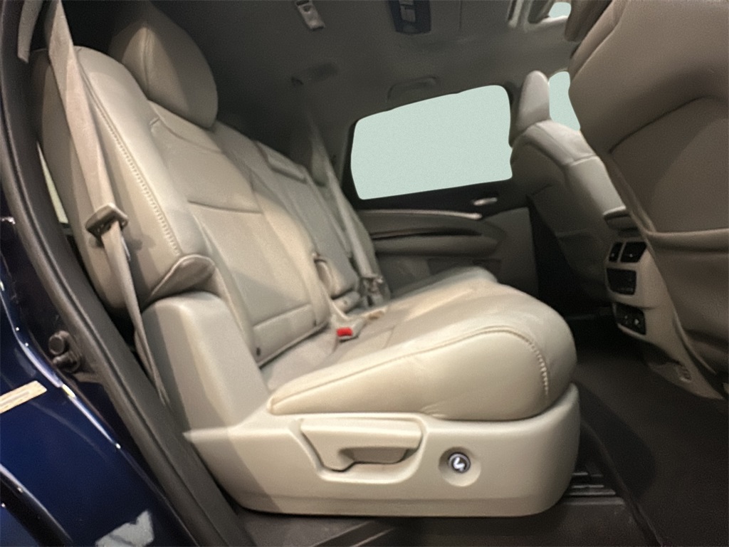 2016 Acura MDX SH-AWD Advance Entertainment photo 13