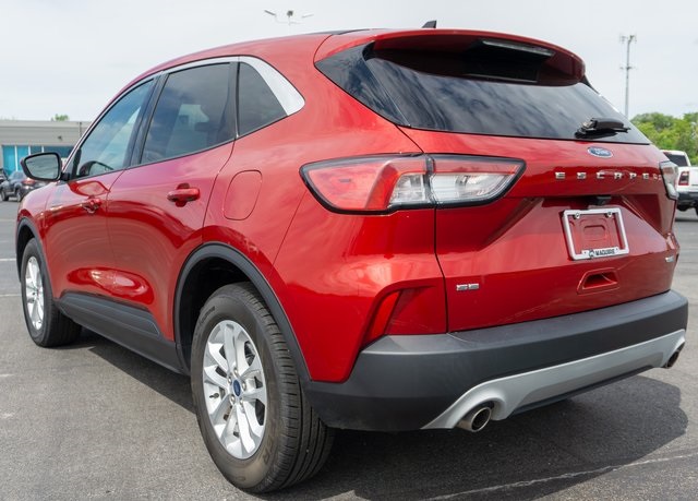 2020 Ford Escape SE photo 7