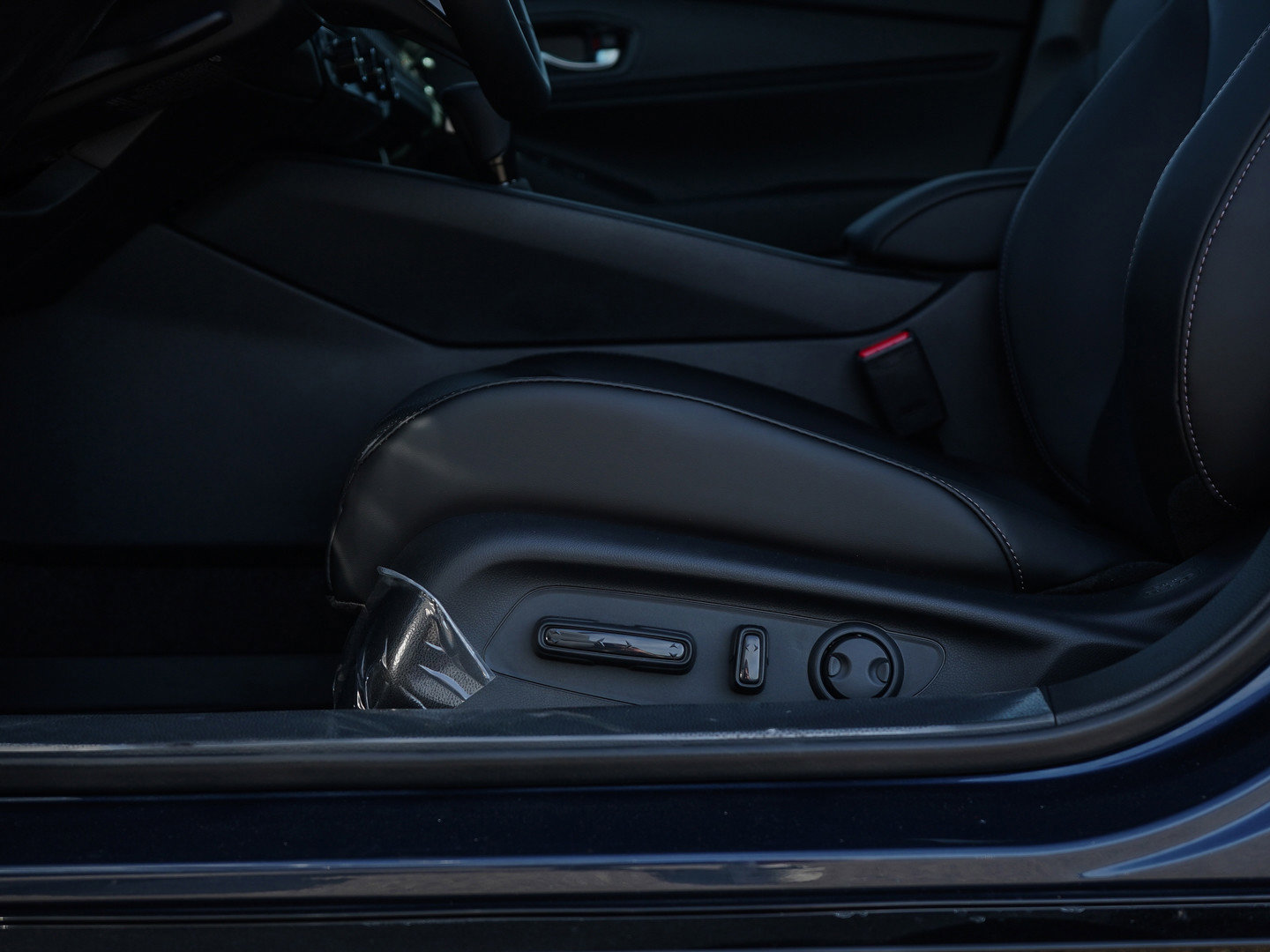 2025 Honda Accord Hybrid EX-L photo 12