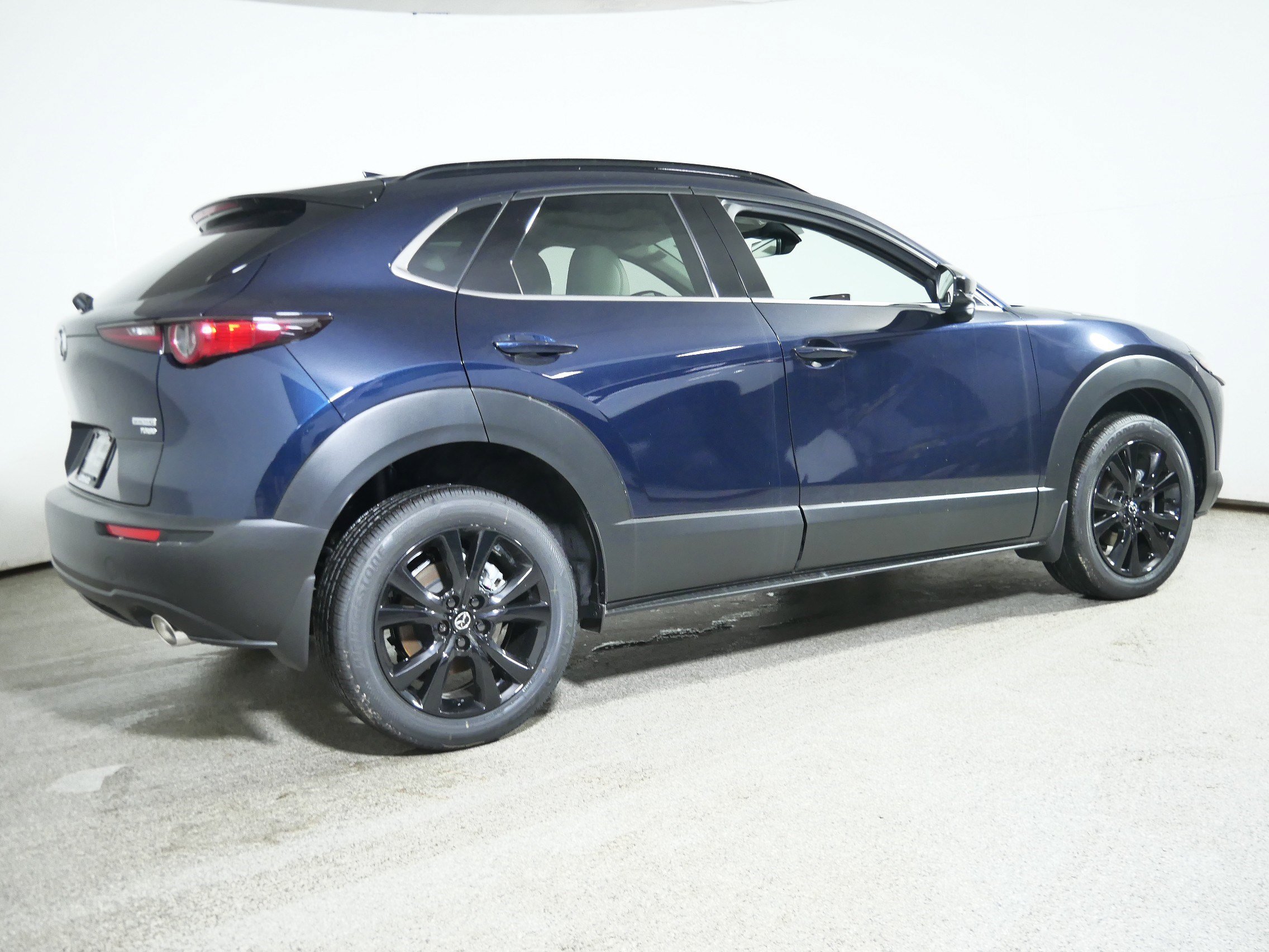 2025 Mazda CX-30 2.5 Turbo Premium photo 2