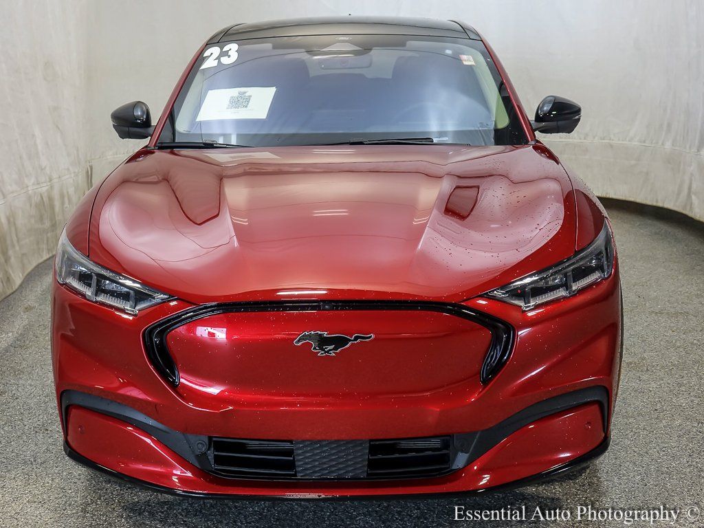 2023 FORD MUSTANG MACH-E - Image 5