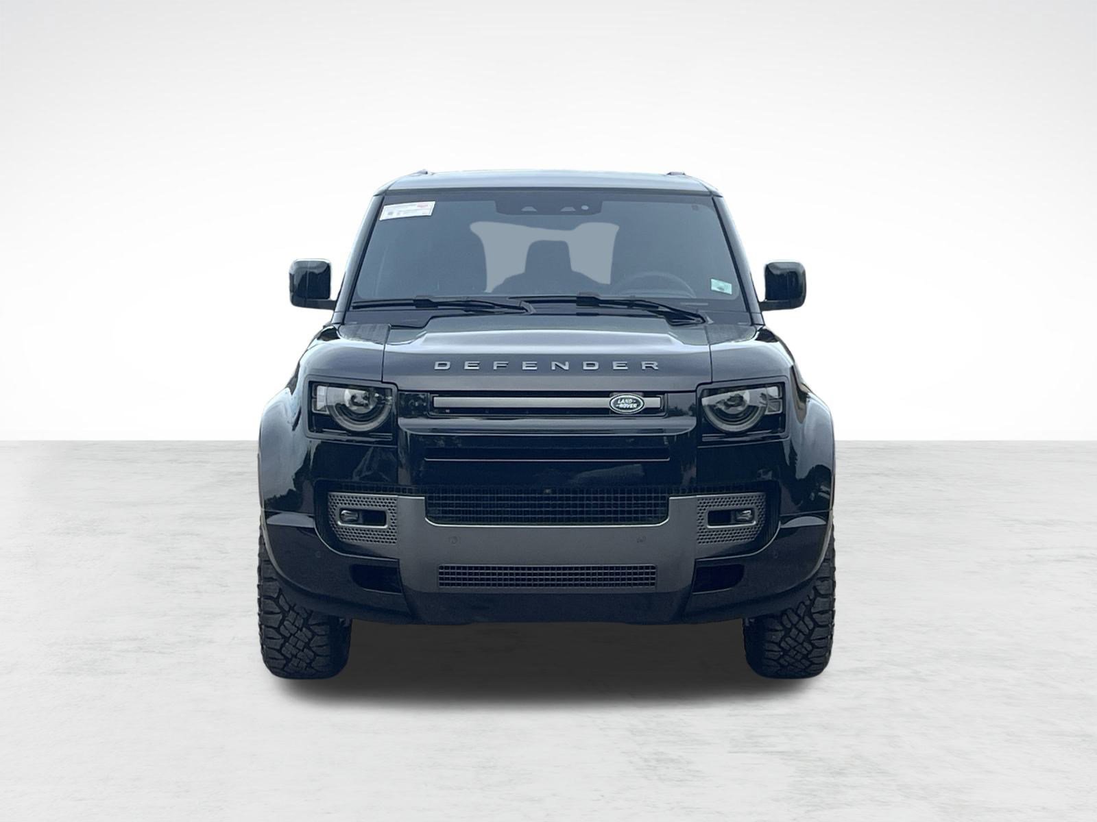 2025 Land Rover Defender 130 Outbound photo 4