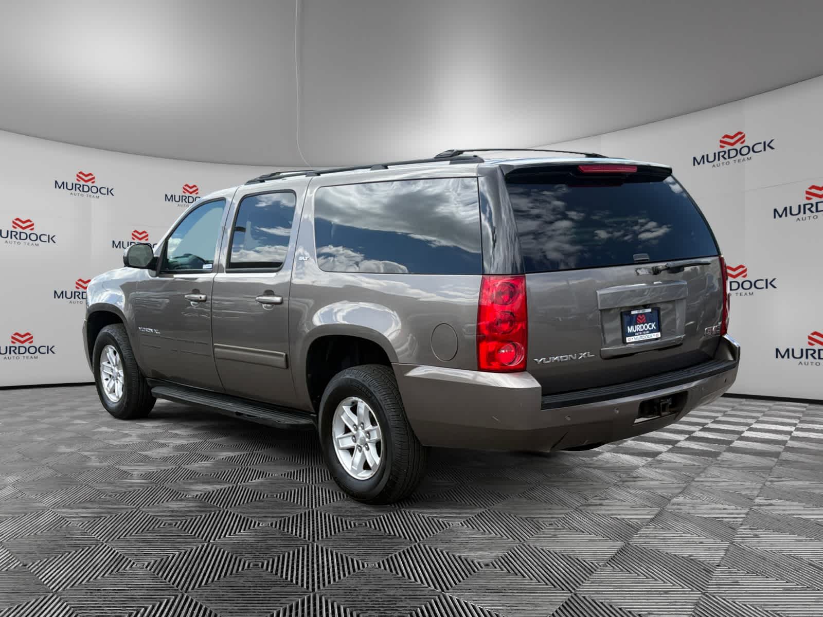 Used 2013 GMC Yukon XL SLT with VIN 1GKS2KE7XDR129664 for sale in Lindon, UT