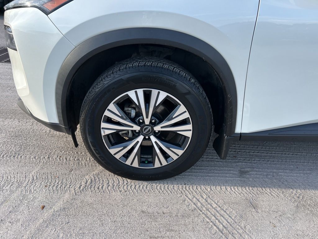 2023 Nissan Rogue SV photo 44