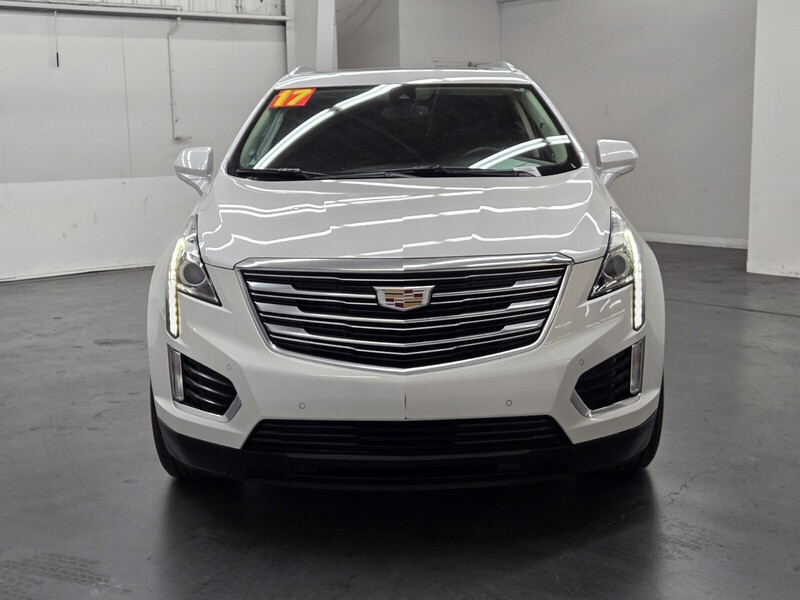 2017 Cadillac XT5 Luxury photo 4