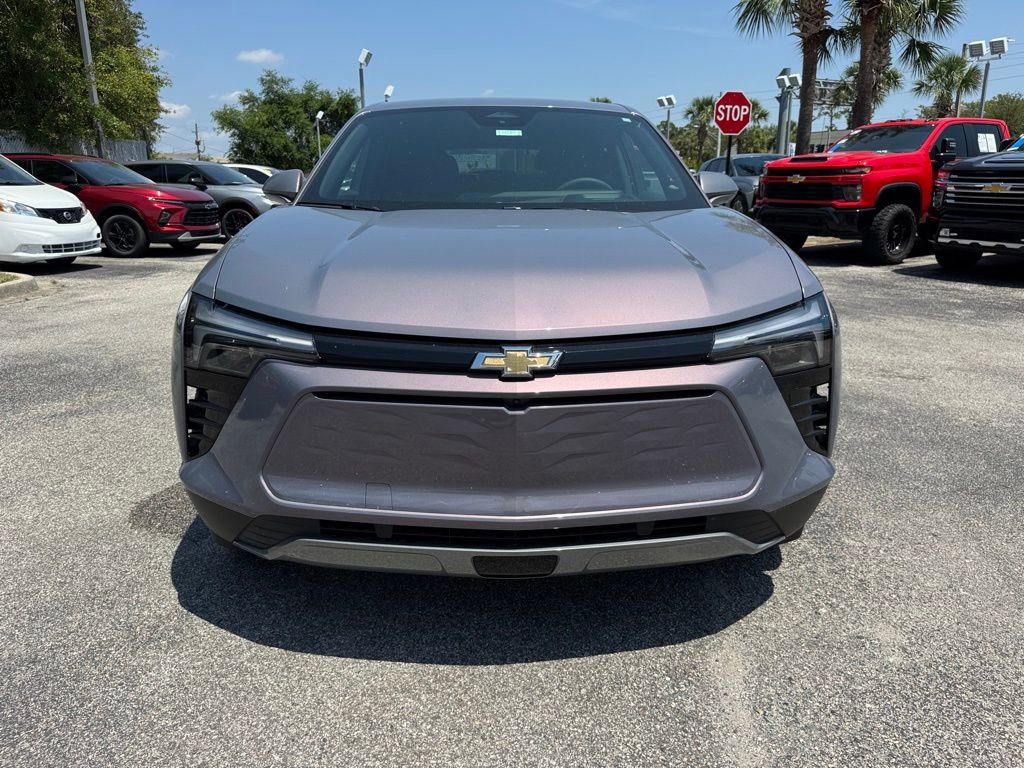 2025 Chevrolet Blazer EV photo 2