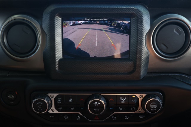 2018 Jeep Wrangler Unlimited Sport S photo 28