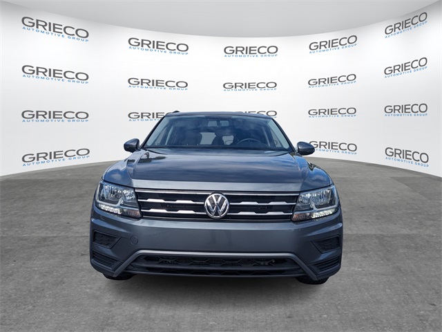2019 Volkswagen Tiguan S photo 2