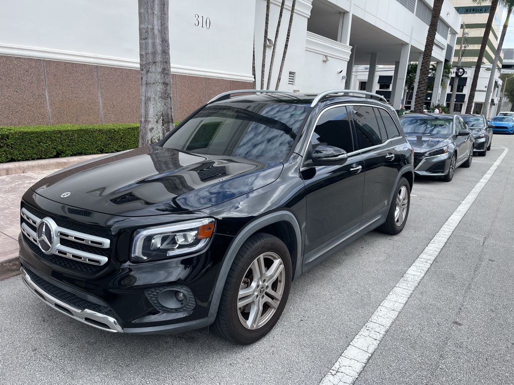 2021 Mercedes Benz GLB 250 photo 3