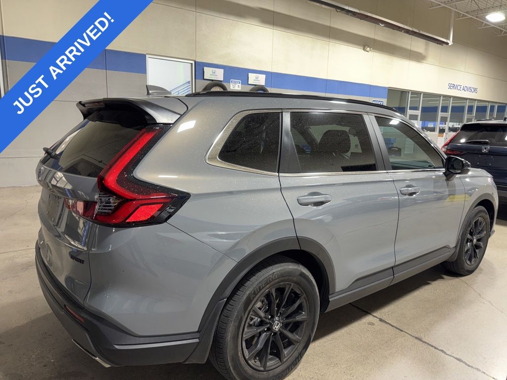 2023 Honda CR-V Hybrid Sport photo 2