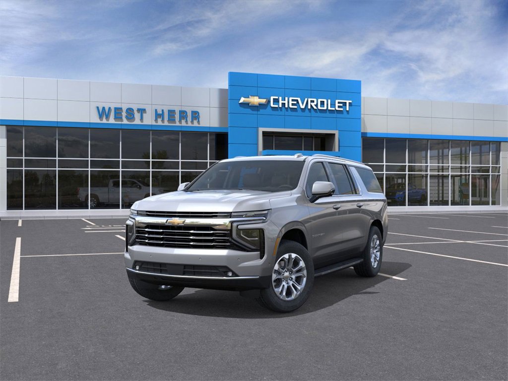 2026 Chevrolet Suburban LT photo 4