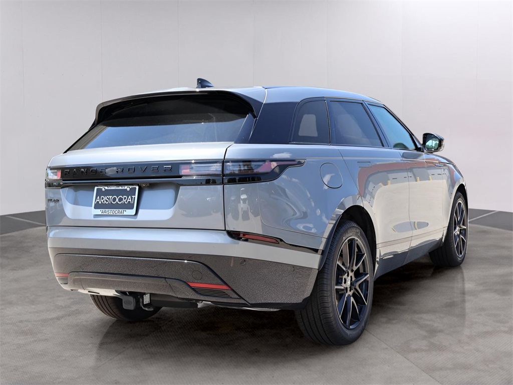 2026 Land Rover Range Rover Velar SE photo 3