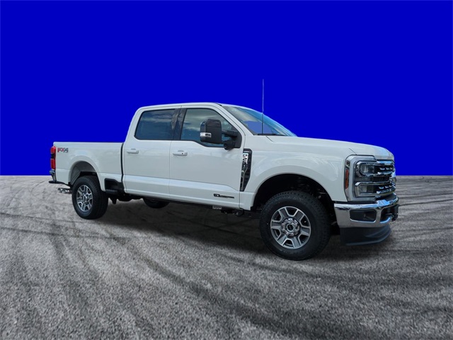 2026 Ford F-250 Lariat photo 2