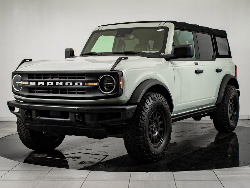 2021 Ford Bronco 4-Door Black Diamond