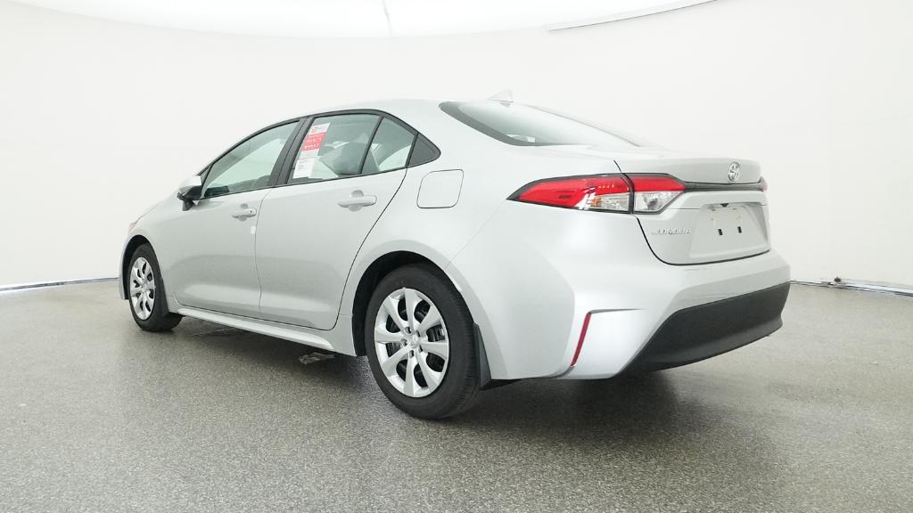 2025 Toyota Corolla LE photo 14