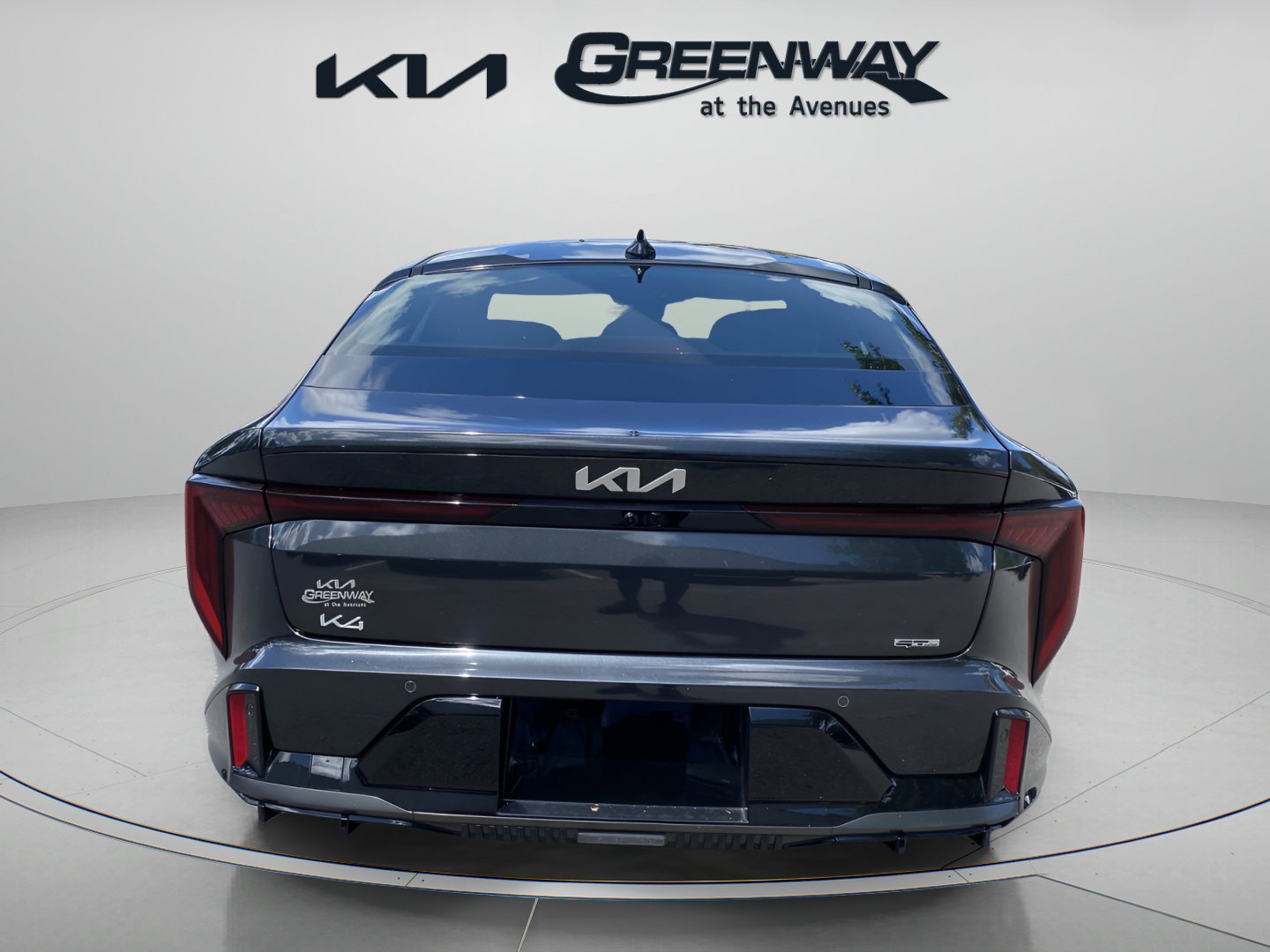 2025 Kia K4 GT-Line Turbo photo 3