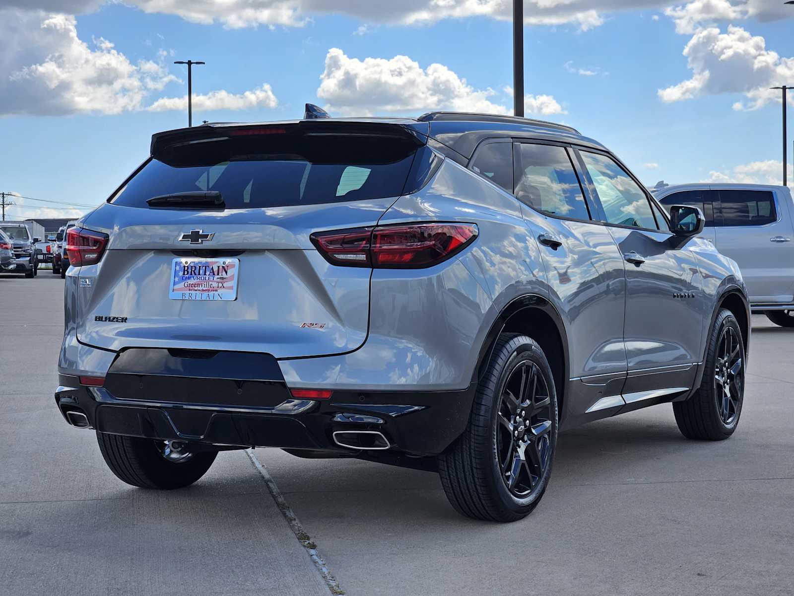 2025 Chevrolet Blazer RS photo 2