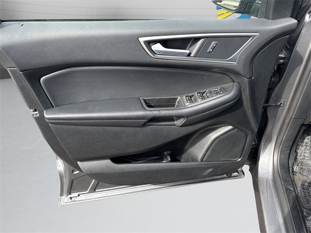2024 Ford Edge SEL photo 20