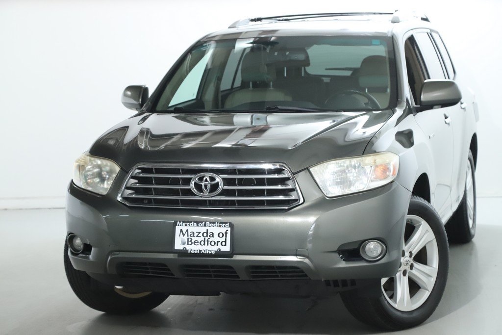 Used 2008 Toyota Highlander Limited with VIN JTEDS42A382047897 for sale in Bedford, OH