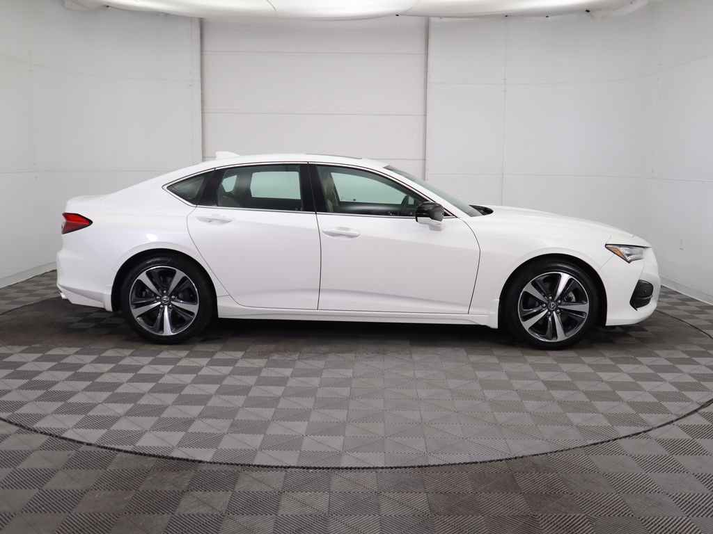 2025 Acura TLX Technology photo 4