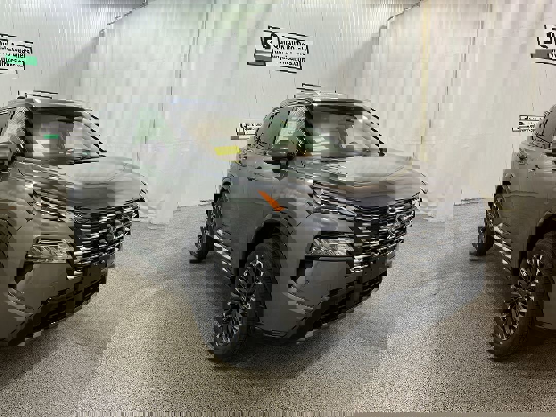 2026 Nissan Rogue Platinum's photo