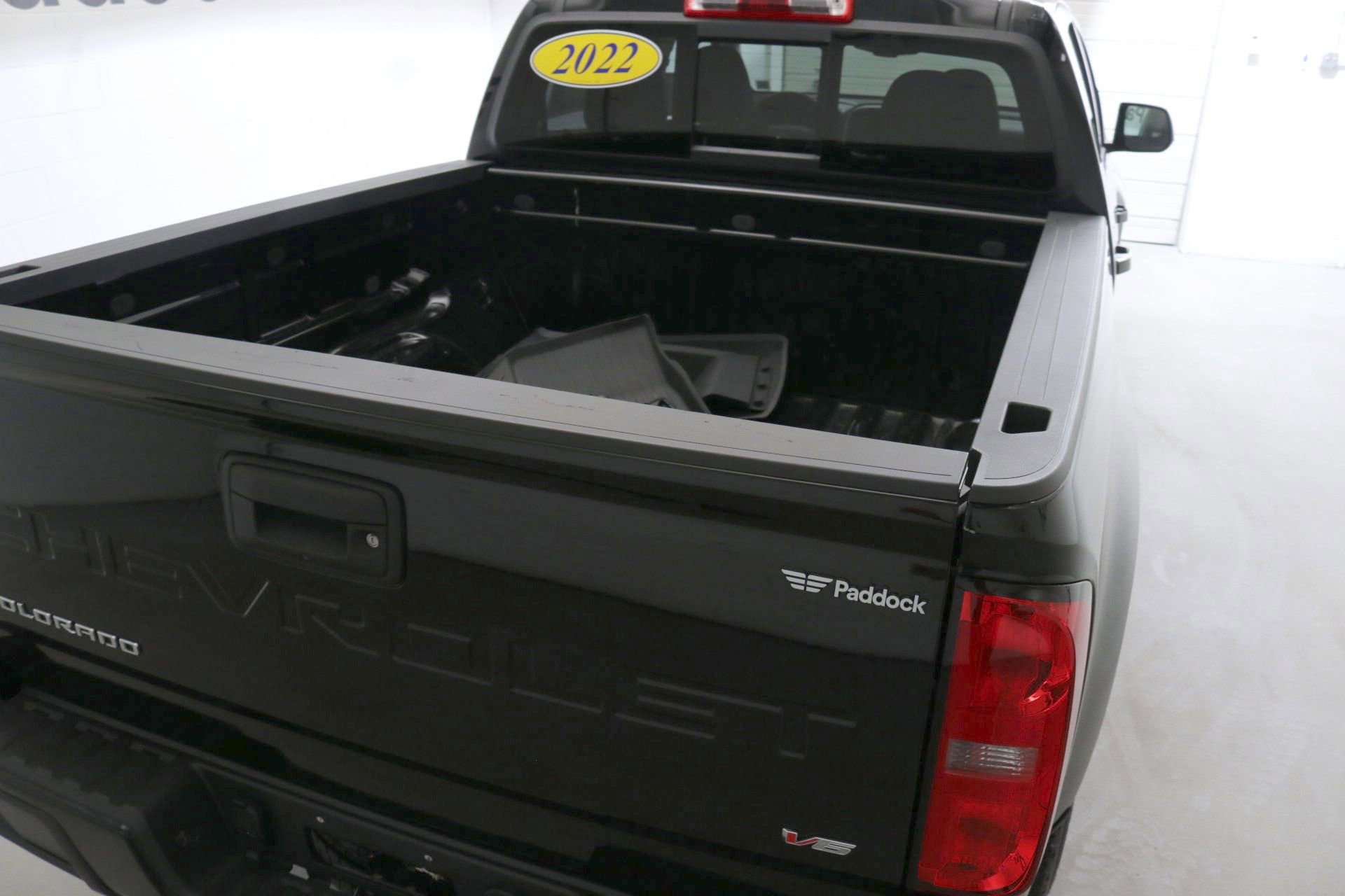 2022 Chevrolet Colorado LT photo 8