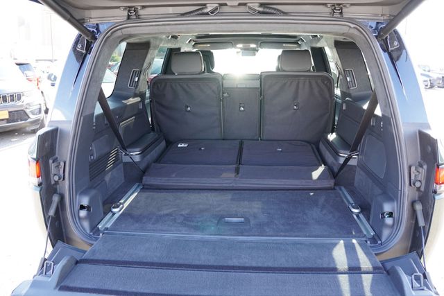 2023 Rivian R1S Adventure photo 19