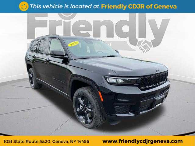 2025 Jeep Grand Cherokee Altitude X photo 3