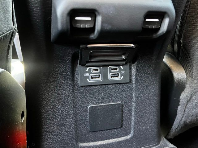 2022 Jeep Gladiator Altitude photo 13