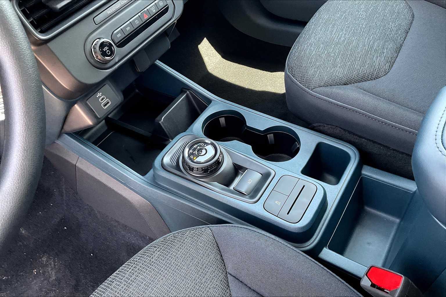 2025 Ford Maverick XL photo 7