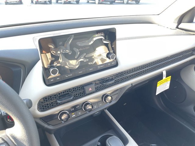 2025 Honda HR-V LX photo 11