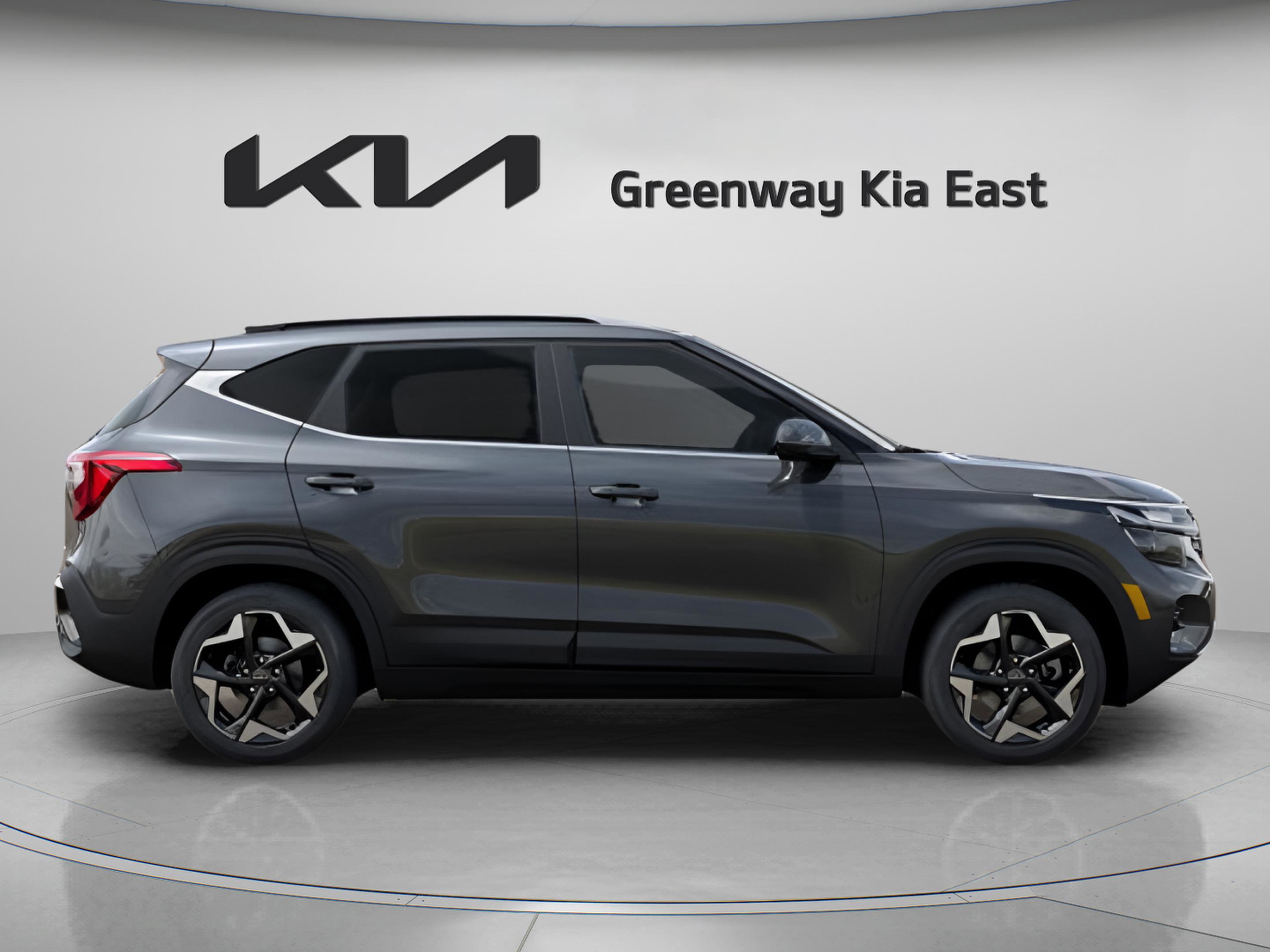 2026 Kia Seltos EX photo 8