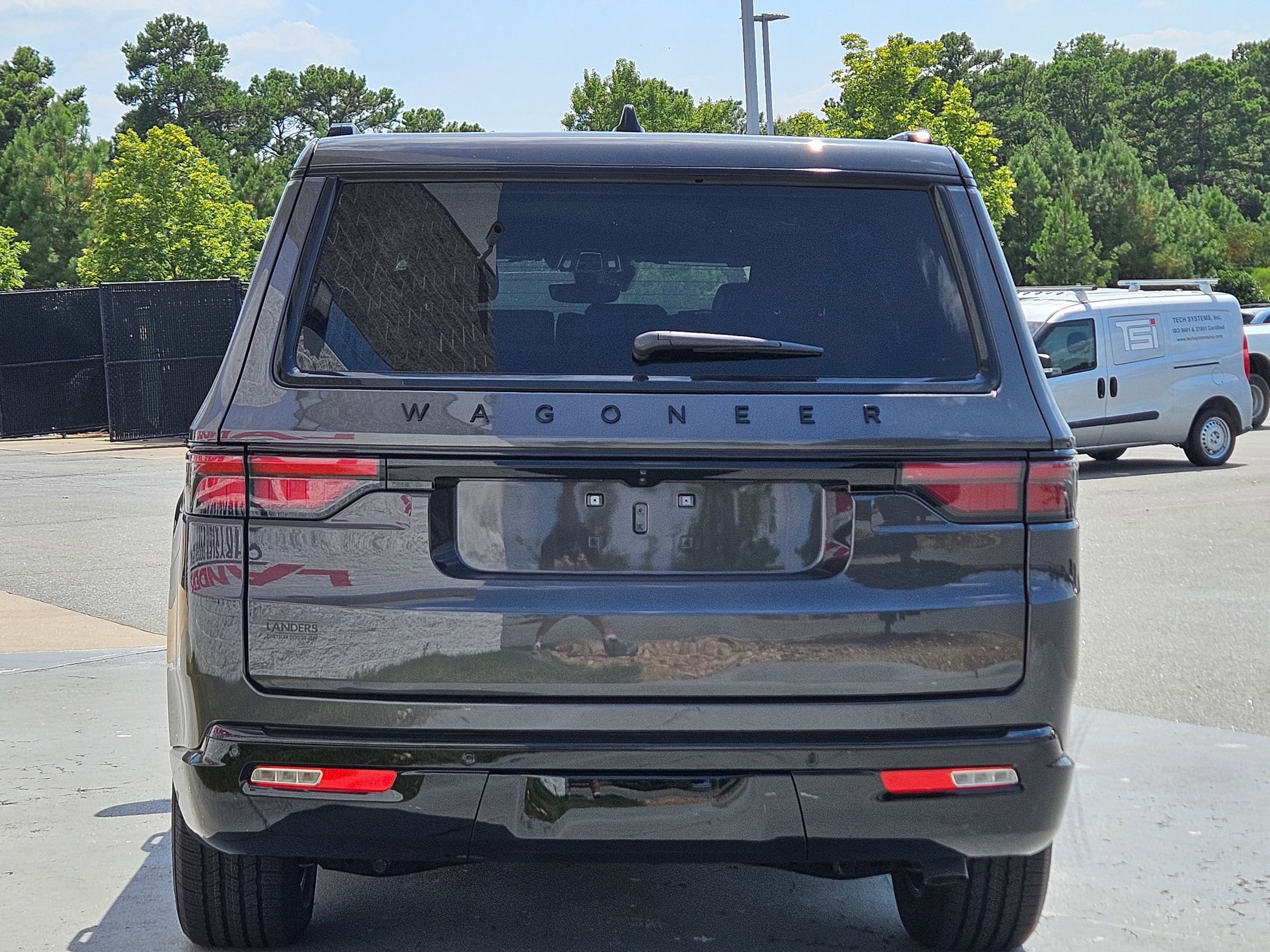 2025 Jeep Wagoneer Series II Carbide photo 2