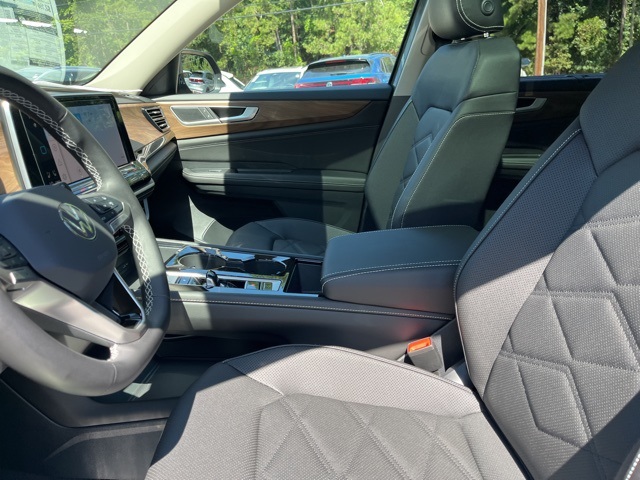 2026 Volkswagen Atlas SE Technology photo 9