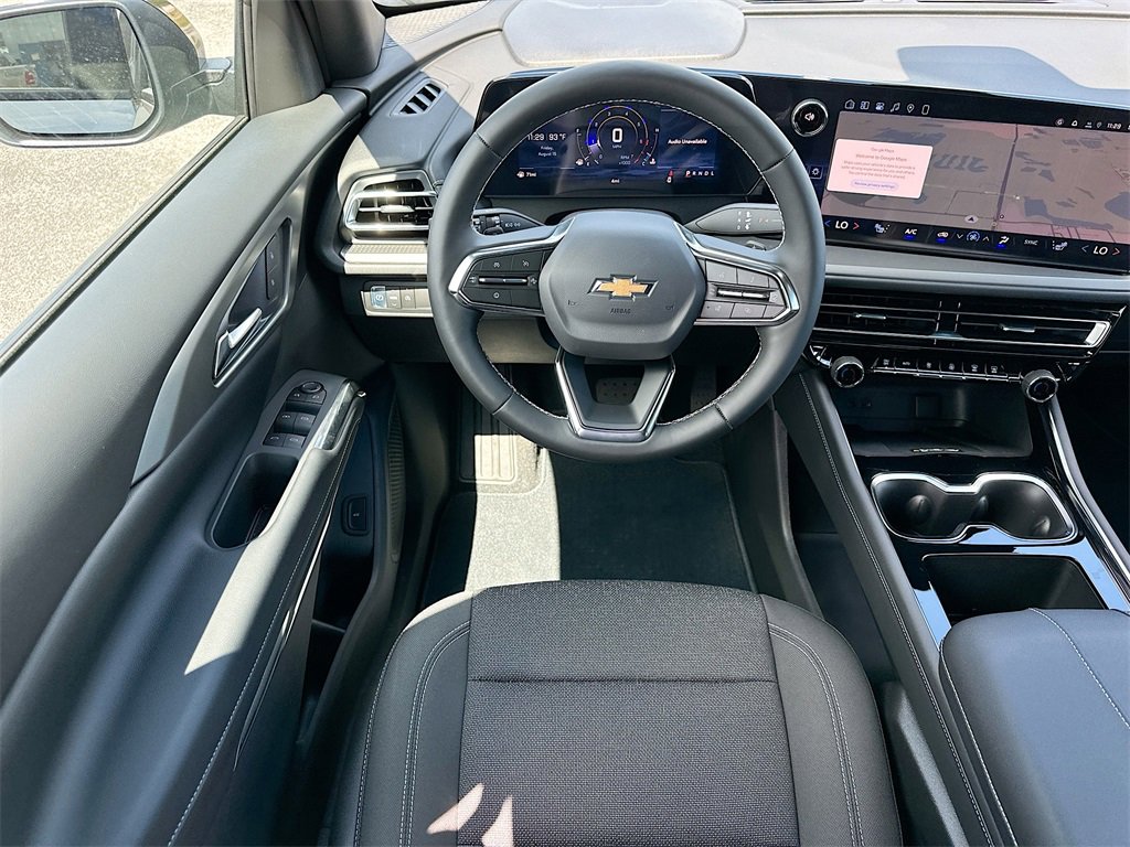 2026 Chevrolet Traverse photo 16