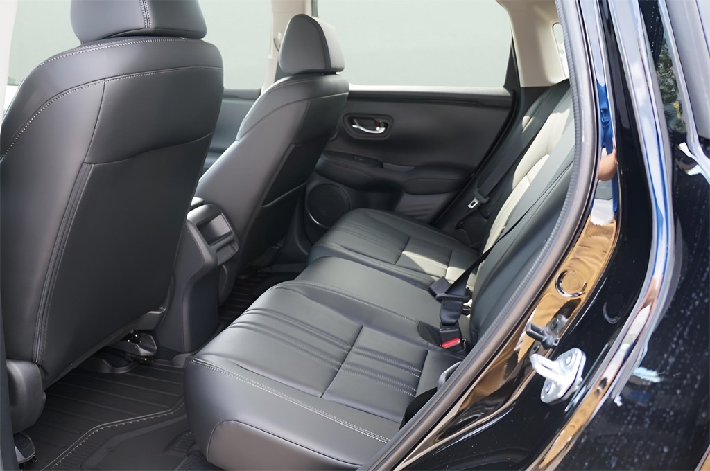 2026 Honda HR-V EX-L photo 9