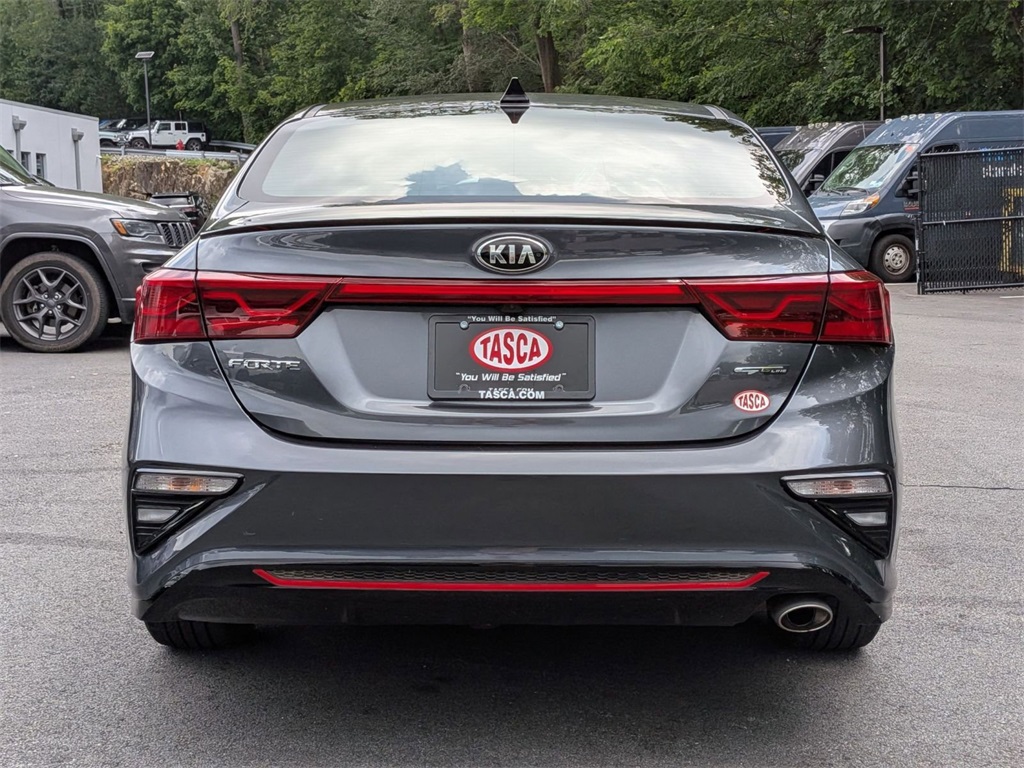 2021 Kia Forte GT-Line photo 4