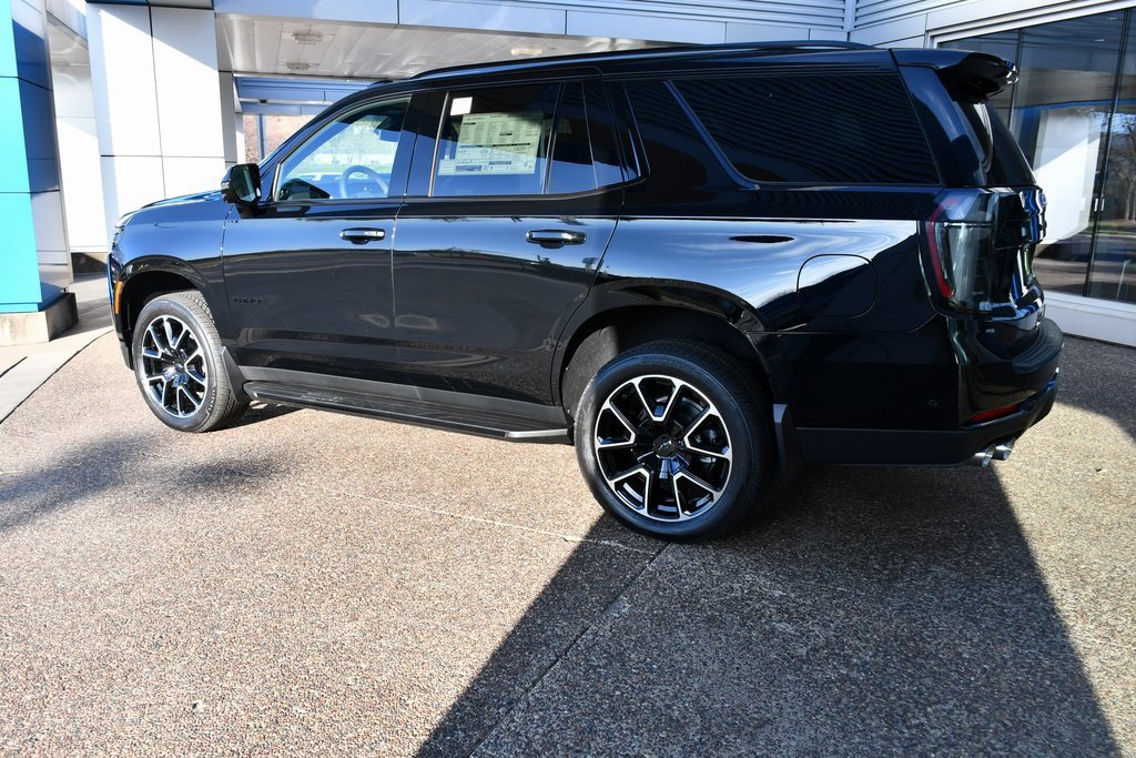 2026 Chevrolet Tahoe RST photo 3