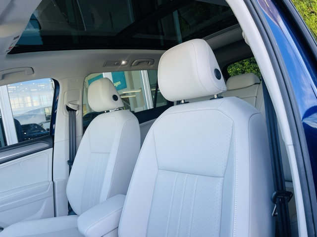 2024 Volkswagen Tiguan SE Wolfsburg Edition photo 4