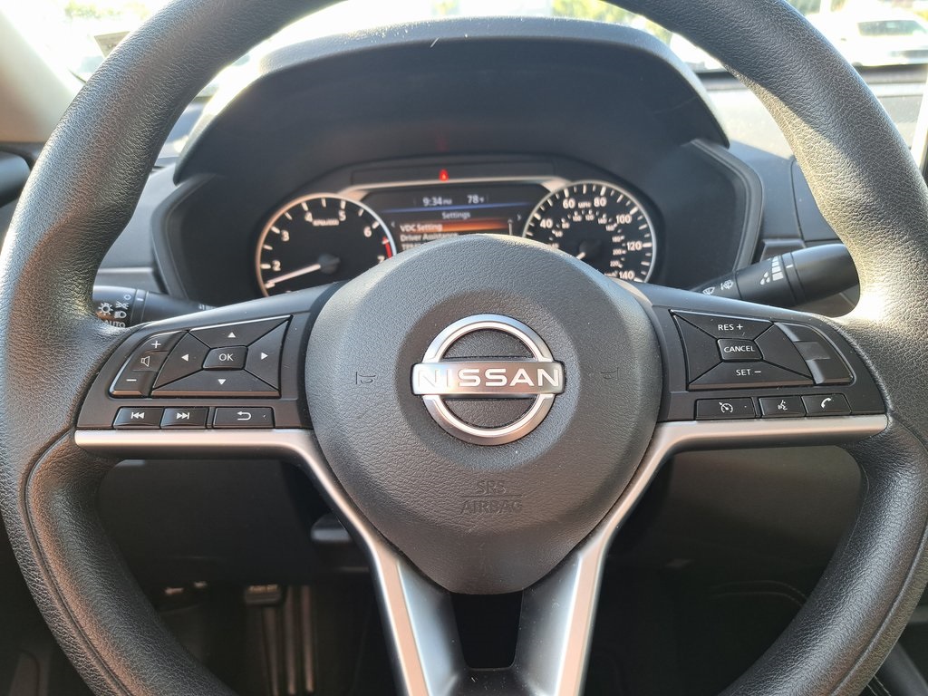 2023 Nissan Altima 2.5 SV photo 11