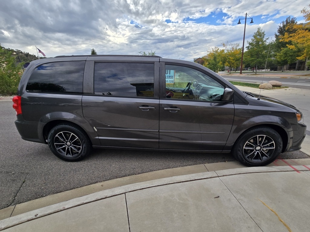 2017 Dodge Grand Caravan GT photo 7