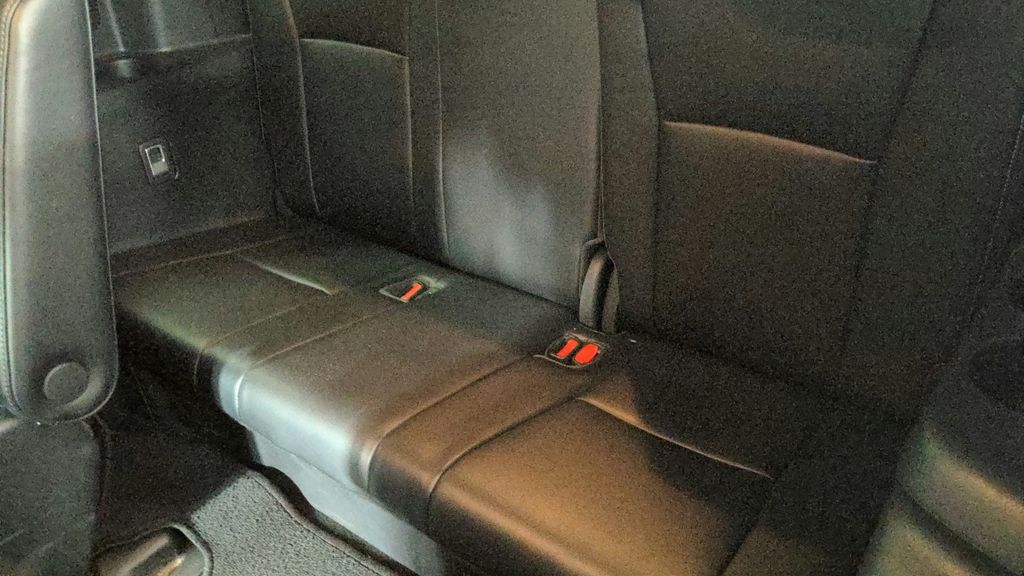 2023 Toyota Highlander XSE photo 25