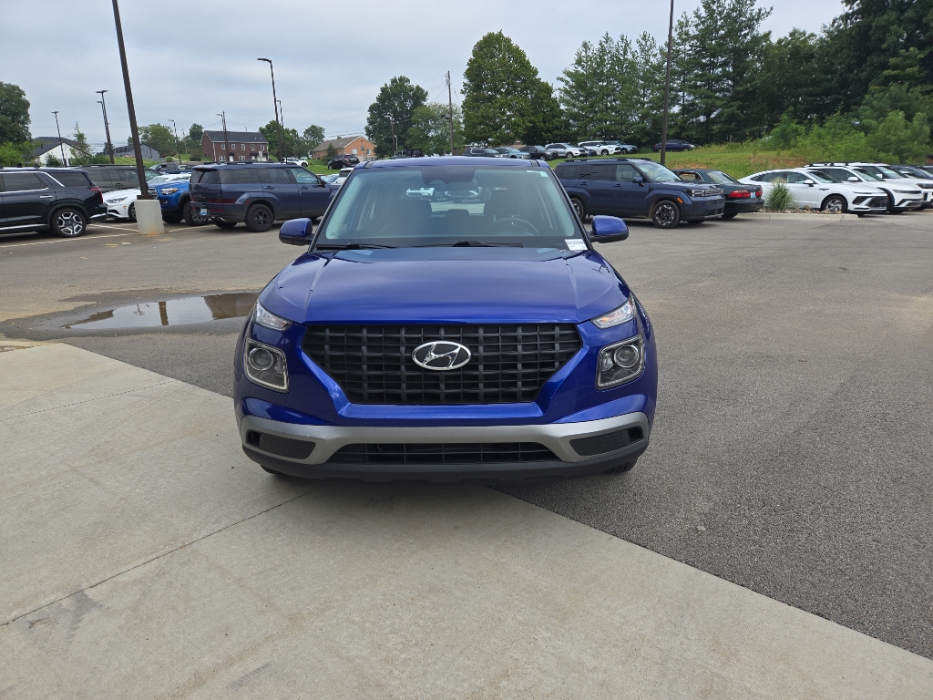 2023 Hyundai Venue SE photo 7
