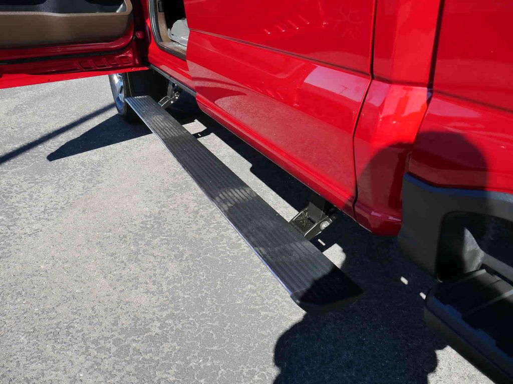 2024 Ford F-350 photo 30