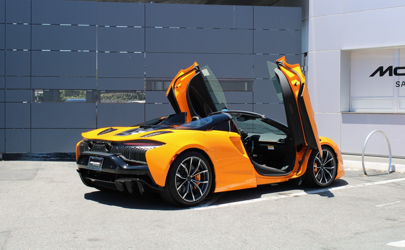 2025 Mclaren ARTURA Spider photo 28