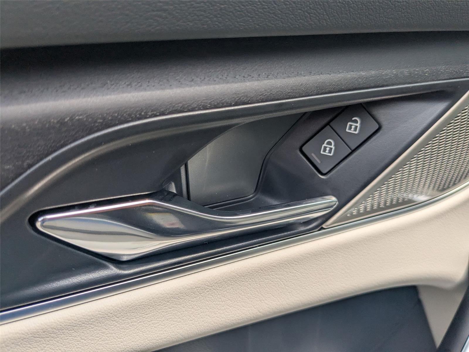 2026 Jaguar F-PACE P250 R-Dynamic S photo 12