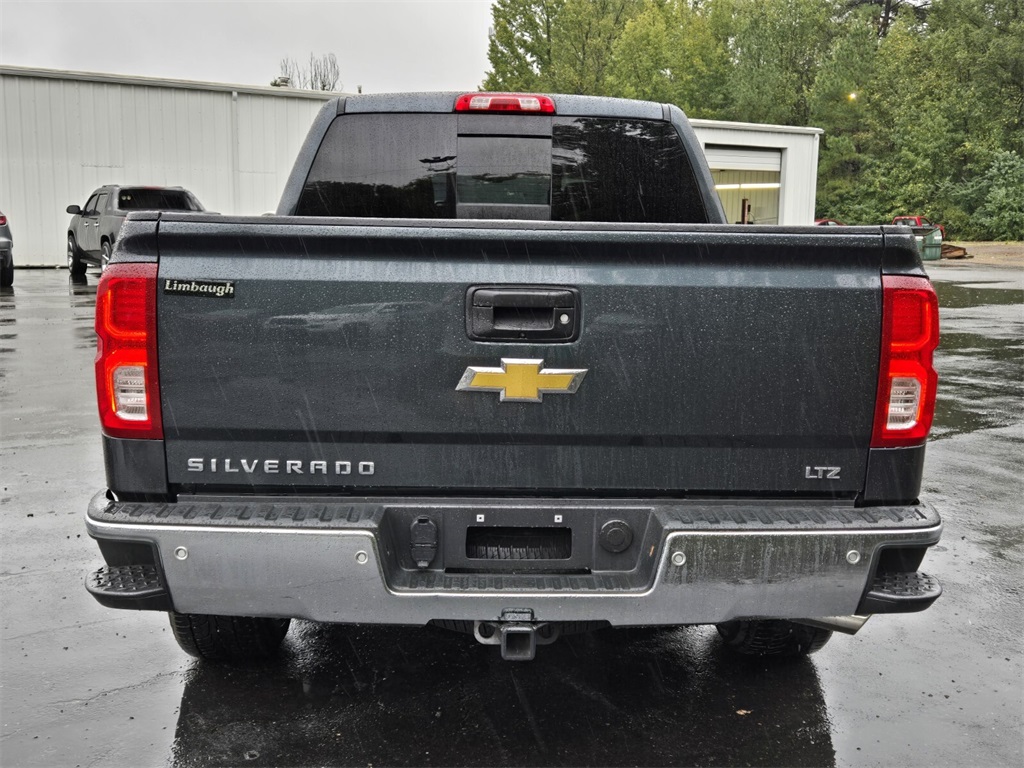 2018 Chevrolet Silverado 1500 LTZ photo 4