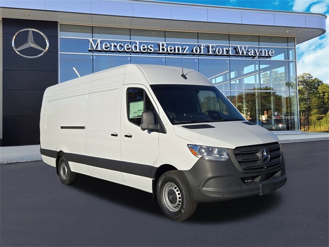 2026 Mercedes-Benz Sprinter Cargo Van Base's photo