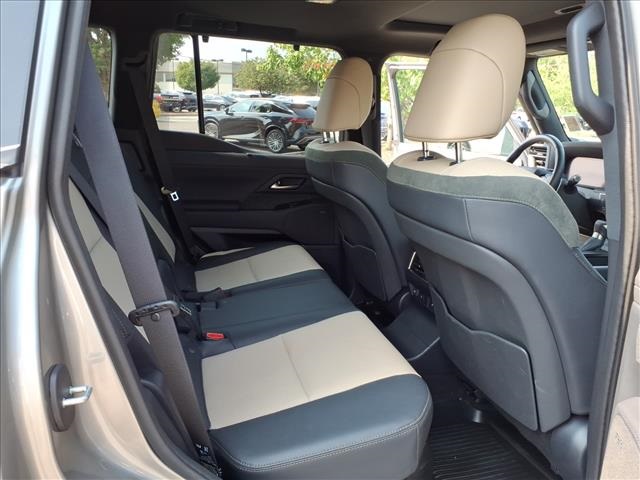 2024 Lexus GX 550 Overtrail photo 19