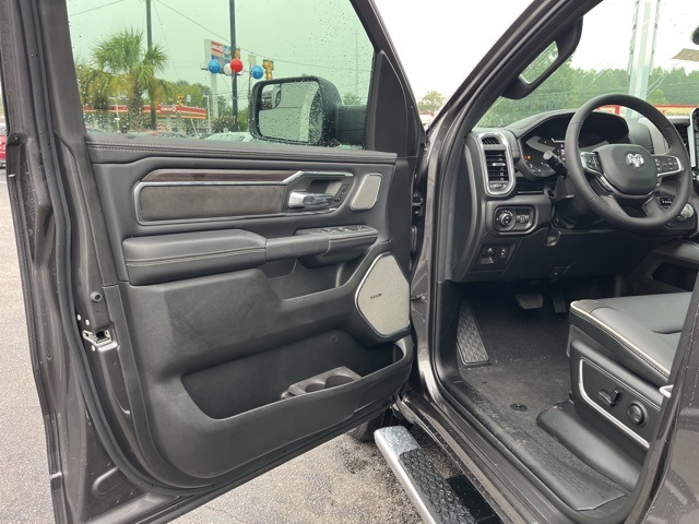 2026 Ram 1500 Laramie photo 2